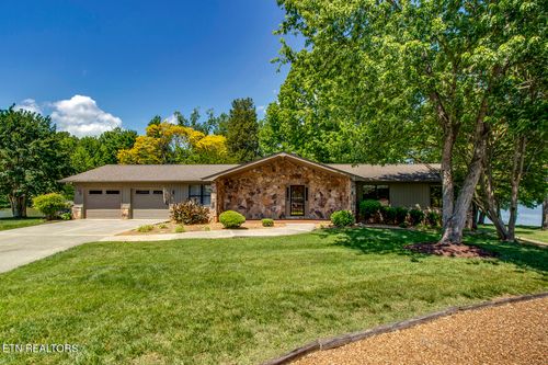 3701 River Trace Ln, Knoxville, TN, 37920-7118 | Card Image