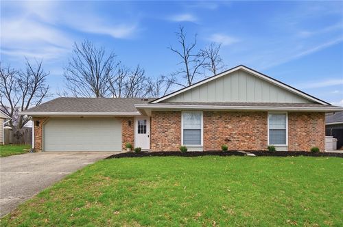 145 Timberwood Ln, Springboro, OH, 45066-8701 | Card Image