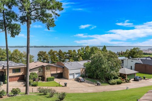5713 S Lakeshore Dr, Shreveport, LA, 71119-3902 | Card Image