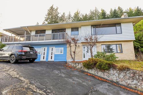 556 Ballantree Rd, West Vancouver, BC, V7S1W3 | Card Image