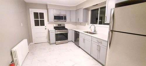 48 Medway Ave, Congers, NY, 10920-2825 | Card Image