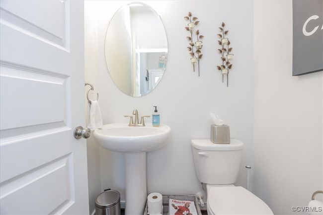 Powder Room | Image 22