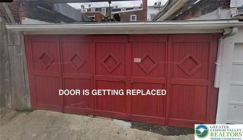 garage-519 N 6th St, Allentown, PA, 18102-2990 | Card Image
