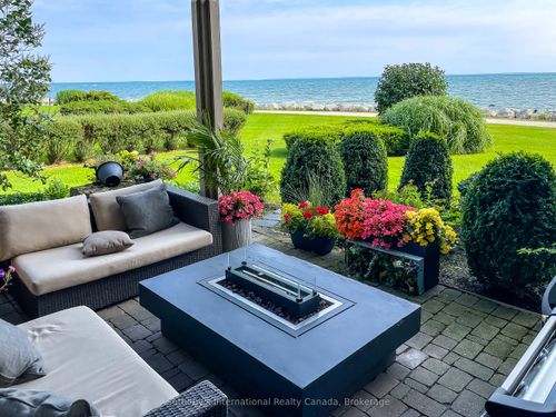 534 Mariners Way, Collingwood, ON, L9Y5C7 | Card Image