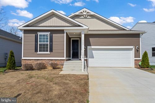 7135 State Way, Ruther Glen, VA, 22546-2455 | Card Image