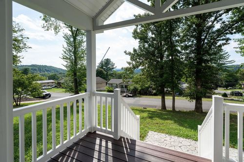 1776 Hawthorne Ave, Buena Vista, VA, 24416-2016 | Card Image