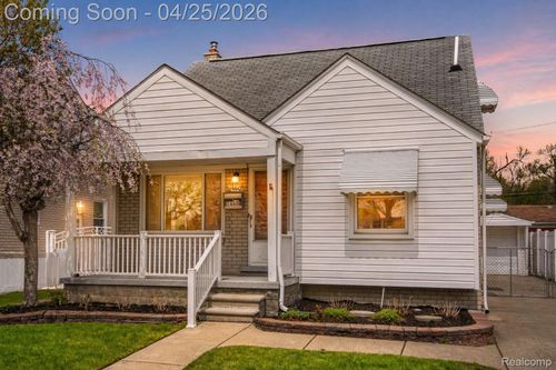 1660 Goddard Rd, Lincoln Park, MI, 48146-4032 | Card Image