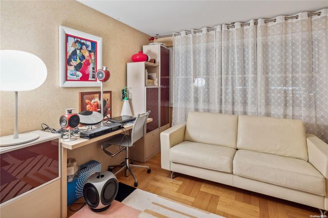 APT-19D - 10210 66 Th Rd, Home with 2 bedrooms, 2 bathrooms and null parking in Forest Hills NY | Image 15