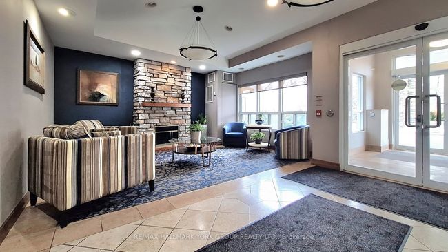 227 - 900 Bogart Mill Trail, Condo with 2 bedrooms, 2 bathrooms and 1 parking in Newmarket ON | Image 6