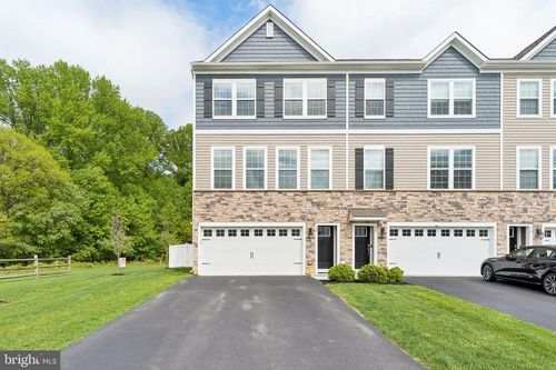 38 Sisters Farmstead Dr, MOUNT LAUREL, NJ, 08054-1448 | Card Image