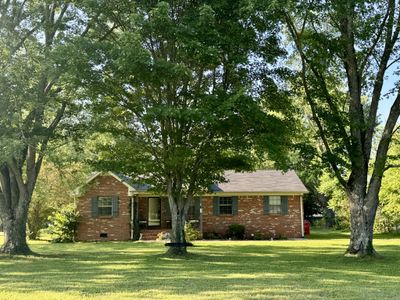 284 Kay Cir, House other with 3 bedrooms, 2 bathrooms and null parking in Lafayette TN | Image 1