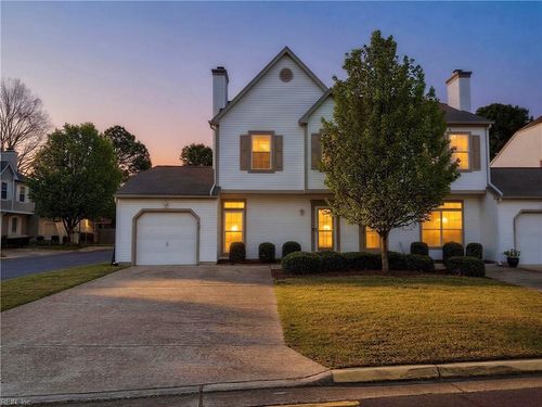 4532 Kidder Dr, Virginia Beach, VA, 23462-7942 | Card Image