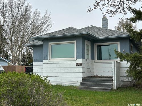316 4th Ave W, Watrous, SK, S0K4T0 | Card Image