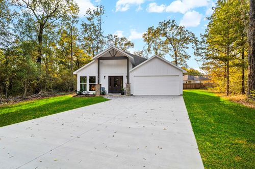 112 Glen Hvn, Livingston, TX, 77351-3945 | Card Image