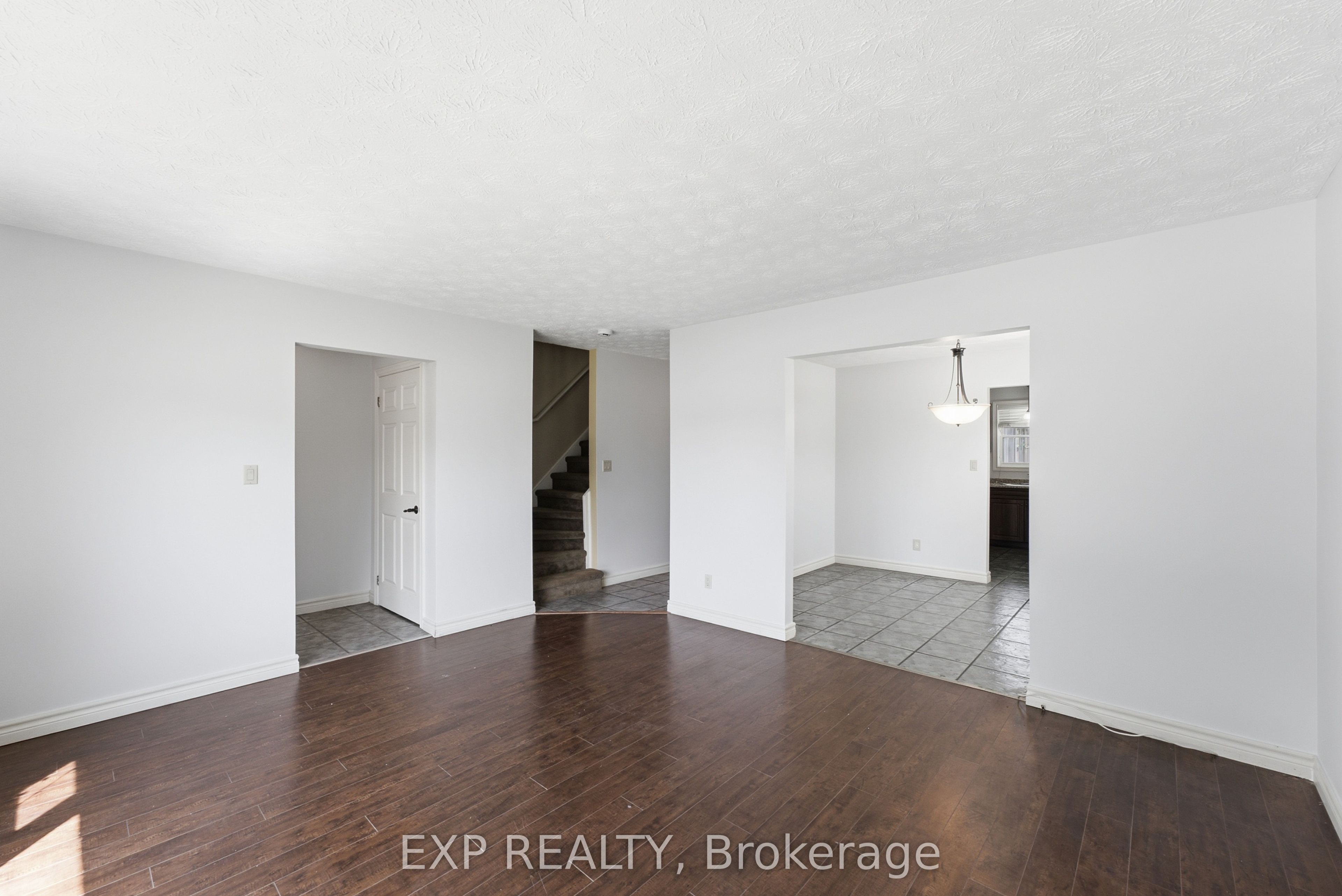 Residential in Niagara Falls 5