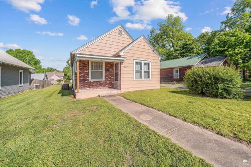 605 N E Street, Herington, KS, 67449 | Card Image