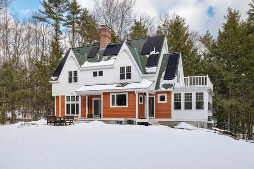 17 Joslin Rd, East Kingston, NH, 03827-2012 | Card Image