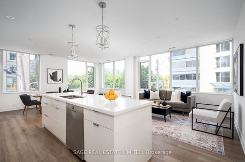 205-980 Yonge St, Toronto, ON, M4W3V8 | Card Image