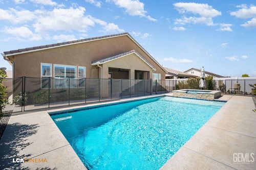 14706 Pemberley Passage Ave, Bakersfield, CA, 93311-8422 | Card Image
