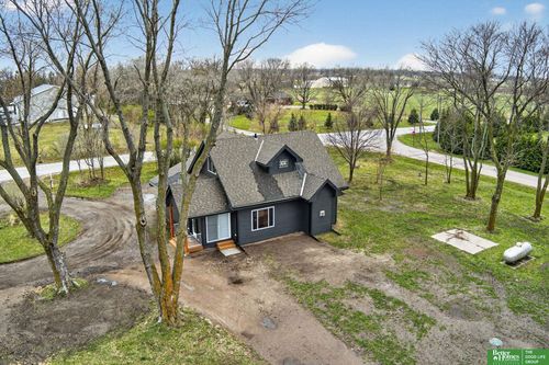 25858 Pacific St, Waterloo, NE, 68069-4804 | Card Image