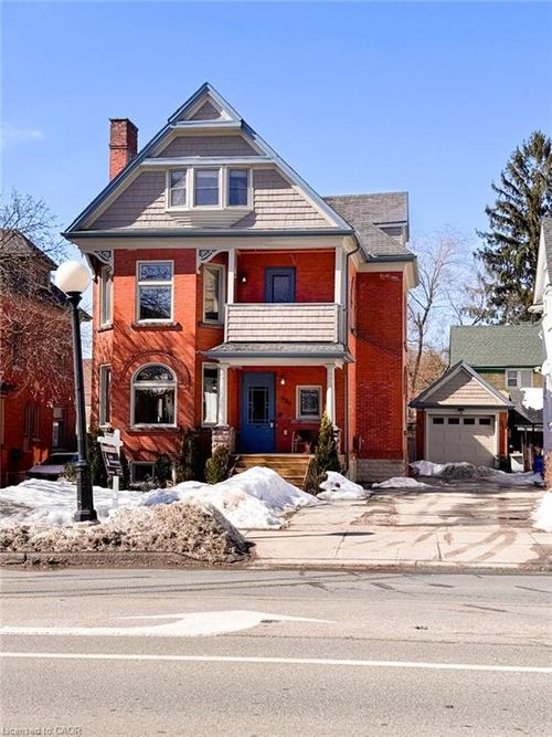 350 Queen St S, Kitchener, ON, N2G1W7 | Card Image