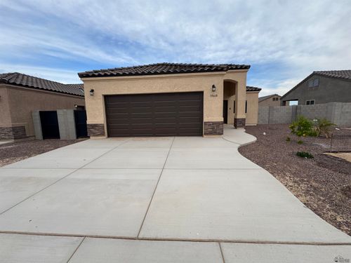 10668 E 45th Ln, Yuma, AZ, 85367-4841 | Card Image
