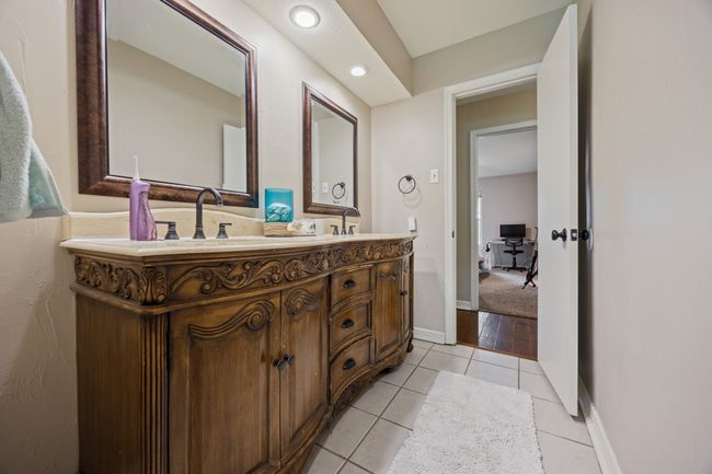 1507 Greenbrier Dr, House other with 4 bedrooms, 3 bathrooms and null parking in Sherman TX | Image 23