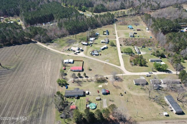 34 Joseph Ln, House other with 3 bedrooms, 2 bathrooms and 2 parking in Whiteville NC | Image 6