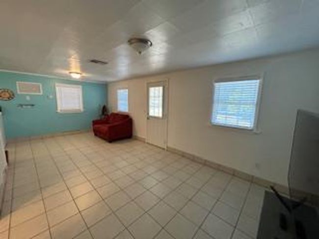 1605 Fenway Ave, House other with 2 bedrooms, 2 bathrooms and 1 parking in STEINHATCHEE FL | Image 8