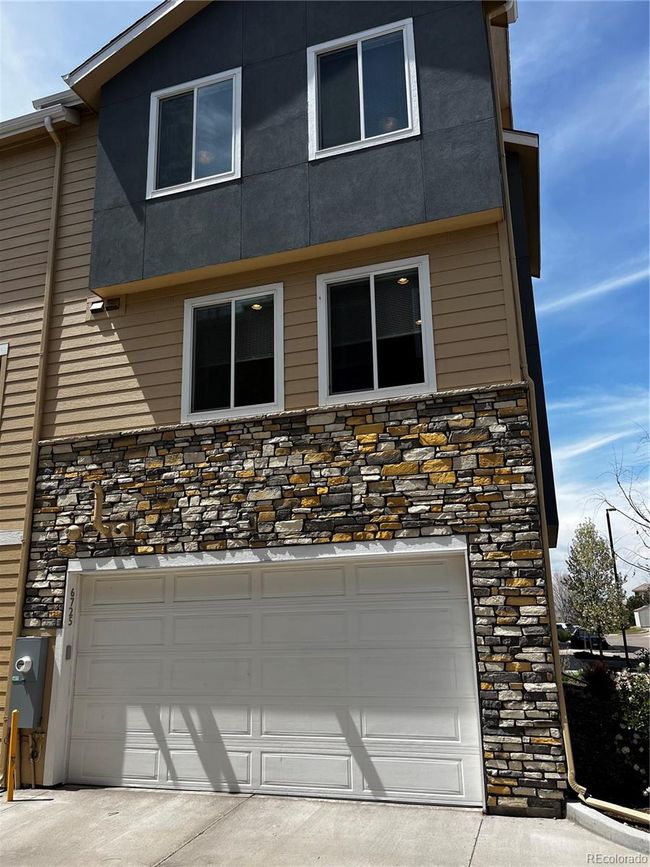 6725 S Tempe Ct, Townhouse with 3 bedrooms, 4 bathrooms and 2 parking in Aurora CO | Image 19