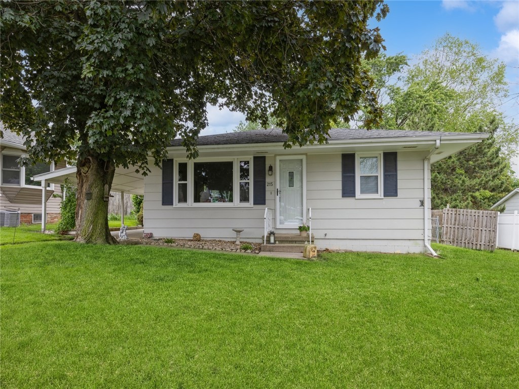 School St, Carlisle, IA 50047