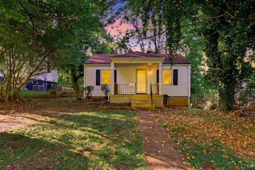 616 Thomas Road, Lynchburg, VA, 24502 | Card Image
