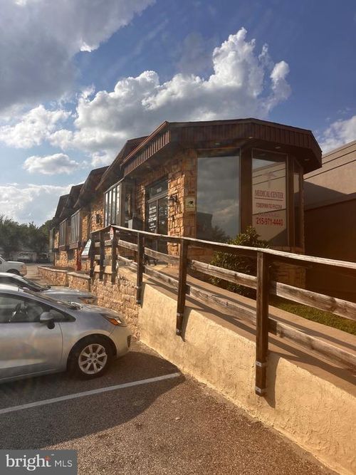 11-10050 E Roosevelt Blvd, PHILADELPHIA, PA, 19116 | Card Image