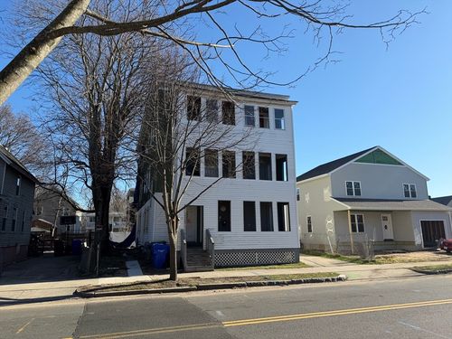 583 Union St, Springfield, MA, 01109-4230 | Card Image