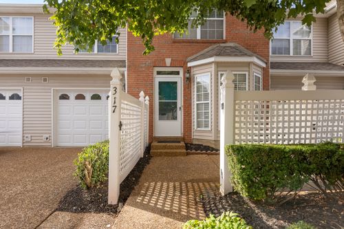 317 Hanley Ln, Franklin, TN, 37069-8444 | Card Image