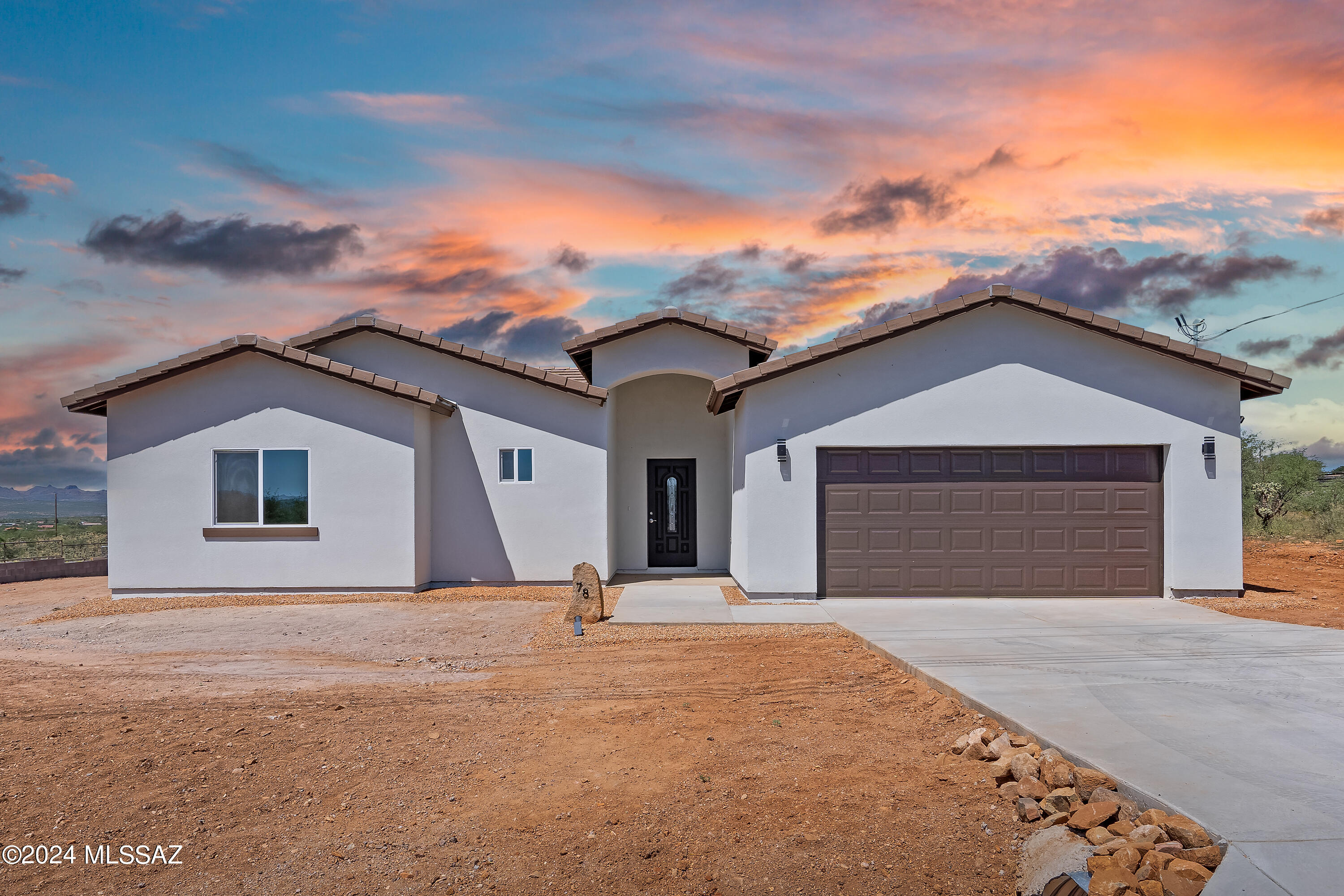 Camino Mar , Rio Rico, AZ 85648