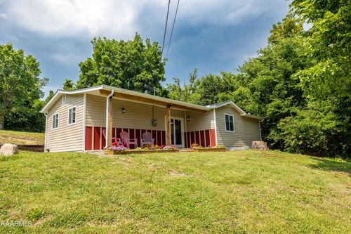 806 County Line Rd, Mooresburg, TN, 37811-5513 | Card Image
