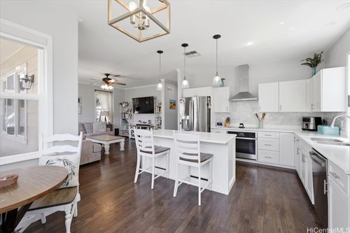 91-1014 Kaianae St, Ewa Beach, HI, 96706-6209 | Card Image