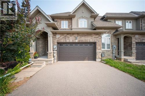 22 Madonna Dr, Hamilton, ON, L9B0H1 | Card Image