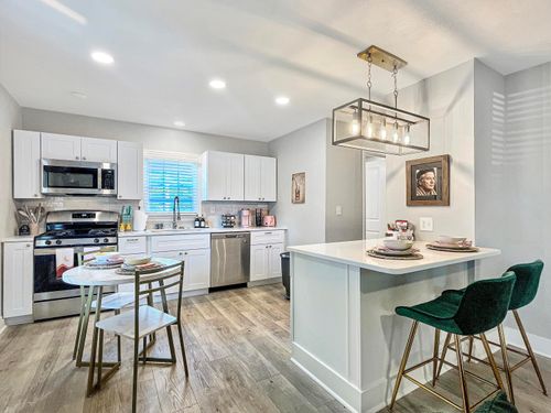 2257 Mott Ave, North Charleston, SC, 29405-5920 | Card Image