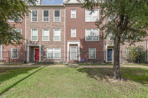 1729 Tuam St, Houston, TX, 77004-1252 | Card Image
