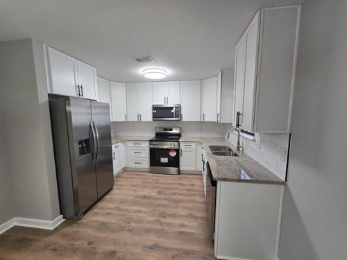 2893 Pansy Ave, Crestview, FL, 32539-8968 | Card Image
