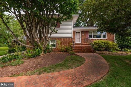 7107 Tyndale St, MCLEAN, VA, 22101-5075 | Card Image