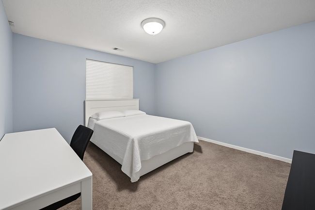 2204 Hummingbird Dr, House other with 5 bedrooms, 4 bathrooms and 3 parking in Bellevue NE | Image 25