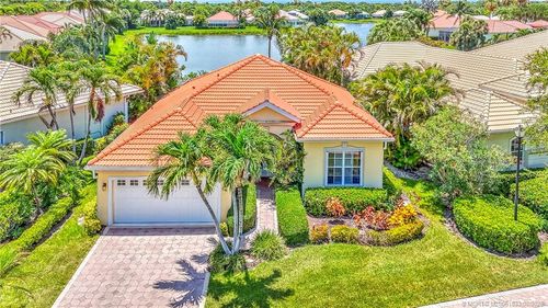 944 Island Club Sq, Vero Beach, FL, 32963-5507 | Card Image
