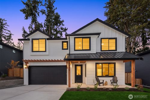 13662 Ne 101st St, Kirkland, WA, 98033-8838 | Card Image