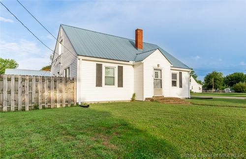 90 N Park Drive, Scottsburg, IN, 47170 | Card Image
