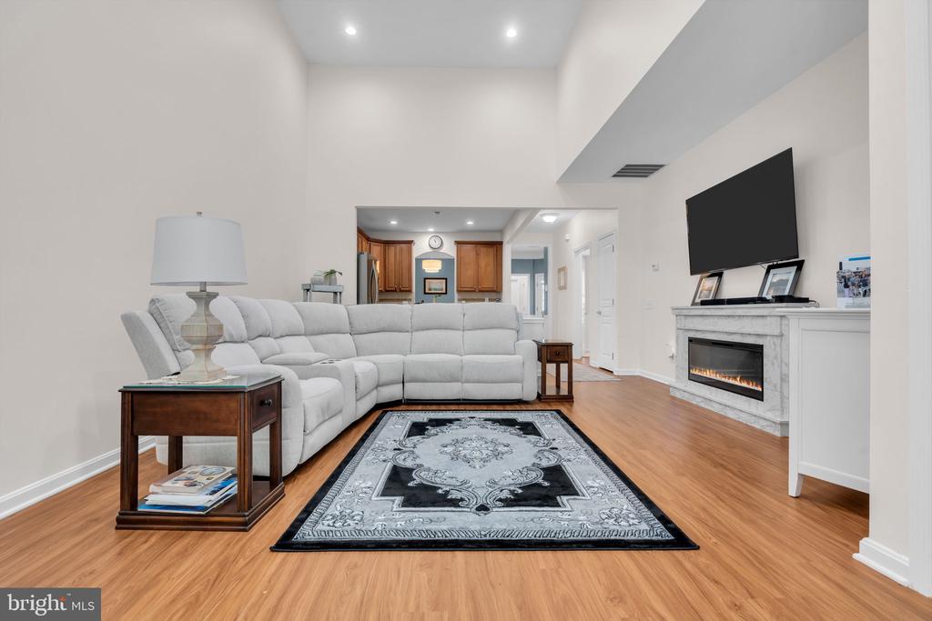 Residential in HAMILTON 4
