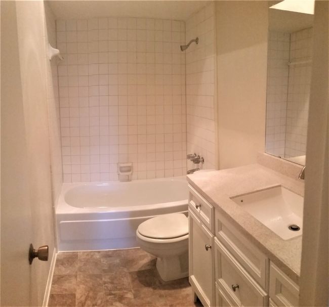 2025 Heatherbrook Dr, Townhouse with 2 bedrooms, 2 bathrooms and null parking in Grapevine TX | Image 12