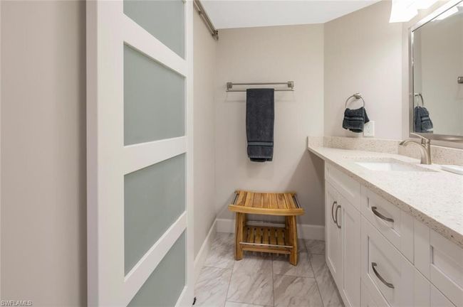 APT-805 - 4005 Gulf Shore Blvd N, Condo with 2 bedrooms, 2 bathrooms and 1 parking in NAPLES FL | Image 18